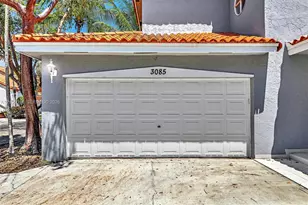 3085 N 36th Ave, Hollywood, FL 33021 - Photo 4