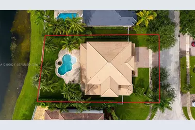 19510 S Coquina Way, Weston, FL 33332 - Photo 2