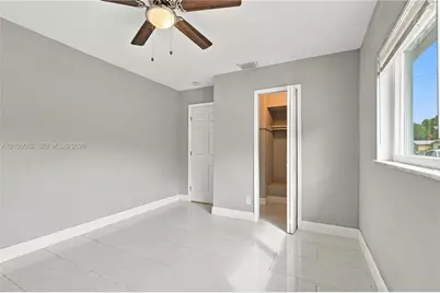 4200 NW 42nd St, Lauderdale Lakes, FL 33319 - Photo 28