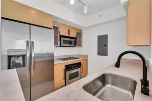325 S Biscayne Blvd, Miami, FL 33131 - Photo 8