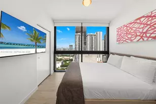 225 N Miami Ave, Miami, FL 33128 - Photo 12