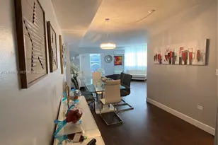 905 Brickell Bay Dr, Miami, FL 33131 - Photo 4