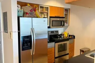 1750 N Bayshore Dr, Miami, FL 33132 - Photo 2