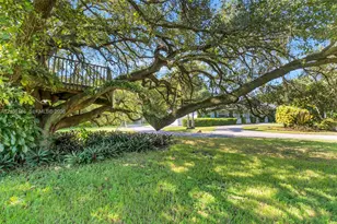 8600 SW 145th St, Palmetto Bay, FL 33158 - Photo 44