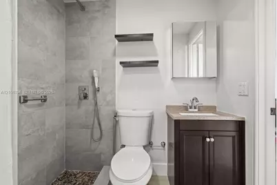 777 SW 9th Ave #408, Miami, FL 33130 - Photo 18