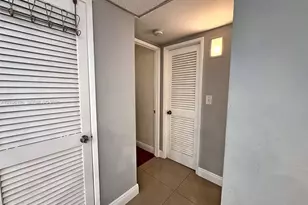 19370 Collins Ave, Sunny Isles Beach, FL 33160 - Photo 18