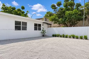 600 NW 116th Terrace, Miami, FL 33168 - Photo 6