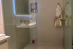 10280 NW 63rd Terrace, Doral, FL 33178 - Photo 8