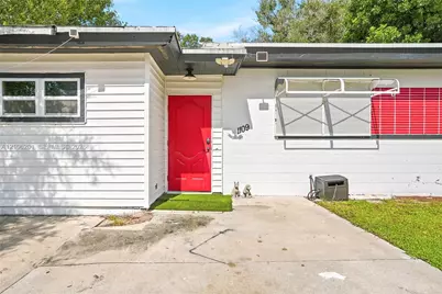 1109 S 7th St, Fort Pierce, FL 34950 - Photo 4