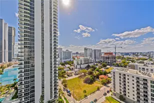 460 NE 28th St, Miami, FL 33137 - Photo 24