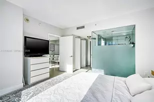 92 SW 3rd St, Miami, FL 33130 - Photo 14