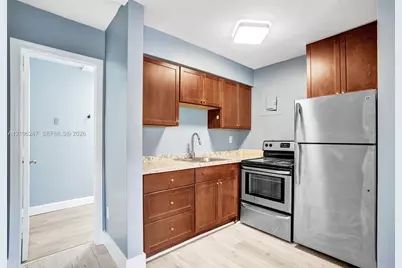 1037 N Victoria Park Rd #2, Fort Lauderdale, FL 33304 - Photo 6
