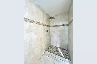 1671 NE 182 St, North Miami Beach, FL 33162 - Photo 12