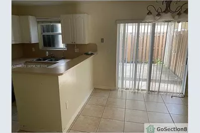 7075 NW 173rd Dr #1404, Hialeah, FL 33015 - Photo 2