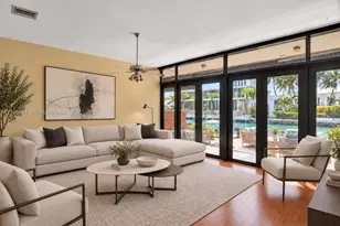 2678 NE 135th St, North Miami, FL 33181 - Photo 4