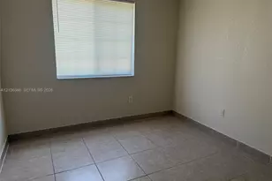 1445 SW 122nd Ave, Miami, FL 33184 - Photo 4