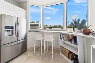 300 South Pointe Dr, Miami Beach, FL 33139 - Photo 12