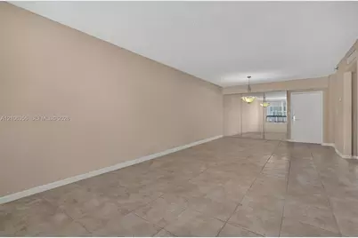 19195 NE 36th Ct #2704, Aventura, FL 33180 - Photo 12