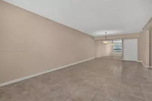 19195 NE 36th Ct, Aventura, FL 33180 - Photo 12