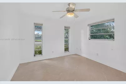 10541 Taft St, Pembroke Pines, FL 33026 - Photo 30
