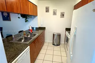 1200 Brickell Bay Dr, Miami, FL 33131 - Photo 6