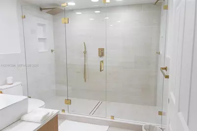 3051 N Course Dr #107, Pompano Beach, FL 33069 - Photo 32