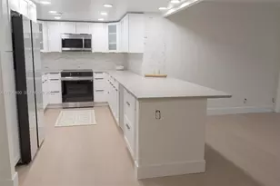 3051 N Course Dr, Pompano Beach, FL 33069 - Photo 10