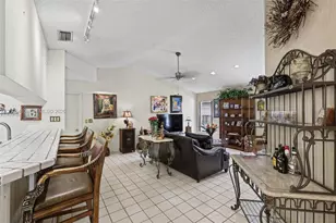 1725 Lakeshore Cir, Weston, FL 33326 - Photo 38