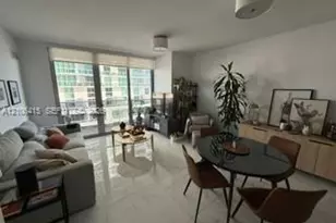 488 NE 18th St, Miami, FL 33132 - Photo 12