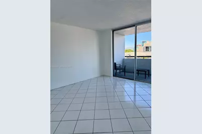 7440 Harding Ave #303, Miami Beach, FL 33141 - Photo 12