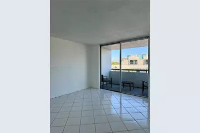 7440 Harding Ave #303, Miami Beach, FL 33141 - Photo 14