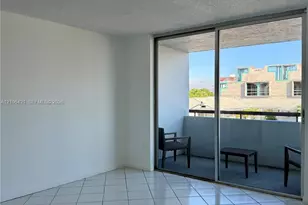 7440 Harding Ave, Miami Beach, FL 33141 - Photo 14