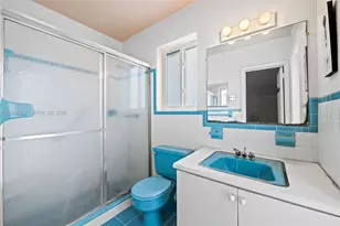 5212 Roosevelt St, Hollywood, FL 33021 - Photo 12
