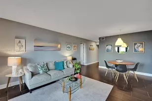 1201 S Ocean Dr, Hollywood, FL 33019 - Photo 14