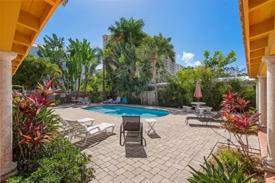 2033 NE 33rd Ave #2, Fort Lauderdale, FL 33305 - Photo 18