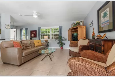 2033 NE 33rd Ave #2, Fort Lauderdale, FL 33305 - Photo 10