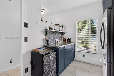 9939 NW 56th Pl, Coral Springs, FL 33076 - Photo 12