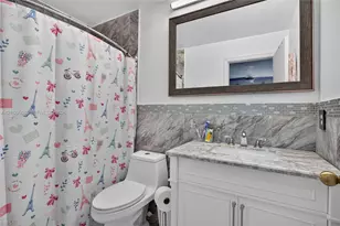 9939 NW 56th Pl, Coral Springs, FL 33076 - Photo 24