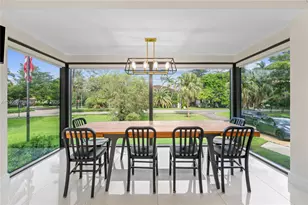 5720 SW 128th St, Pinecrest, FL 33156 - Photo 10
