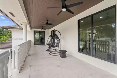 5720 SW 128th St, Pinecrest, FL 33156 - Photo 16