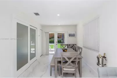 1030 SW 10th Ave, Miami, FL 33130 - Photo 12
