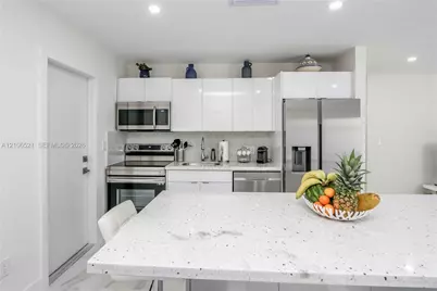 1030 SW 10th Ave, Miami, FL 33130 - Photo 26