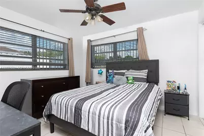2800 NW 94th St, Miami, FL 33147 - Photo 12