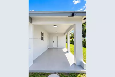 2950 NW 173rd Ter, Miami Gardens, FL 33056 - Photo 4