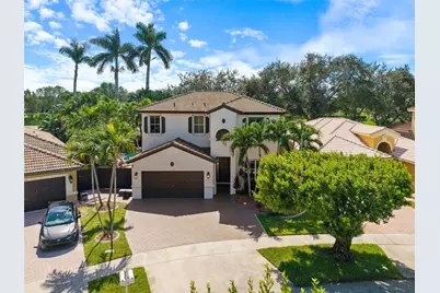 13118 SW 32nd St, Miramar, FL 33027 - Photo 2