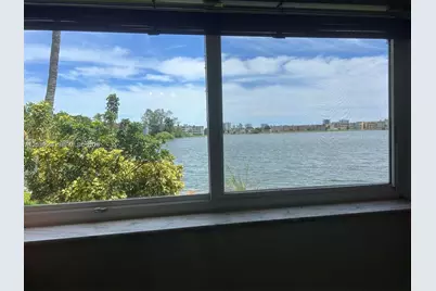 18901 NE 14th Ave #101, Miami, FL 33179 - Photo 4