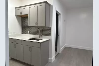 933 NW 32nd Pl #1, Miami, FL 33125 - Photo 1