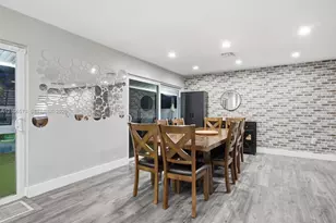 9551 SW 49th St, Miami, FL 33165 - Photo 14