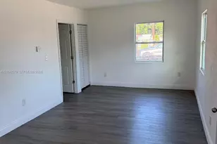 421 NW 77th St, Miami, FL 33150 - Photo 6