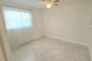 836 SW 1st St, Miami, FL 33130 - Photo 14